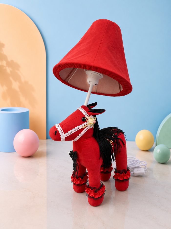 Hula the Horse Lamp