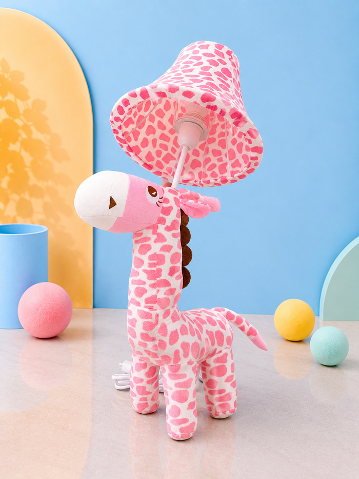 Gloria the Giraffe Lamp